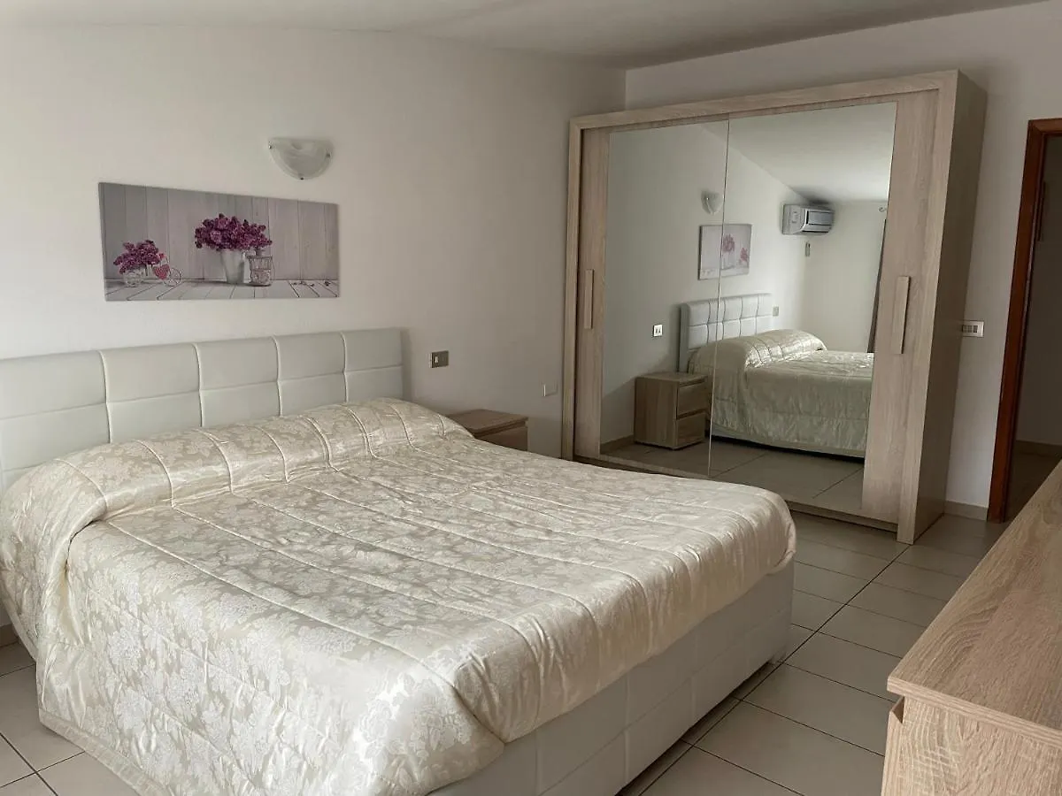 Appartamento Casa Alice Villacidro 0*,  Italia